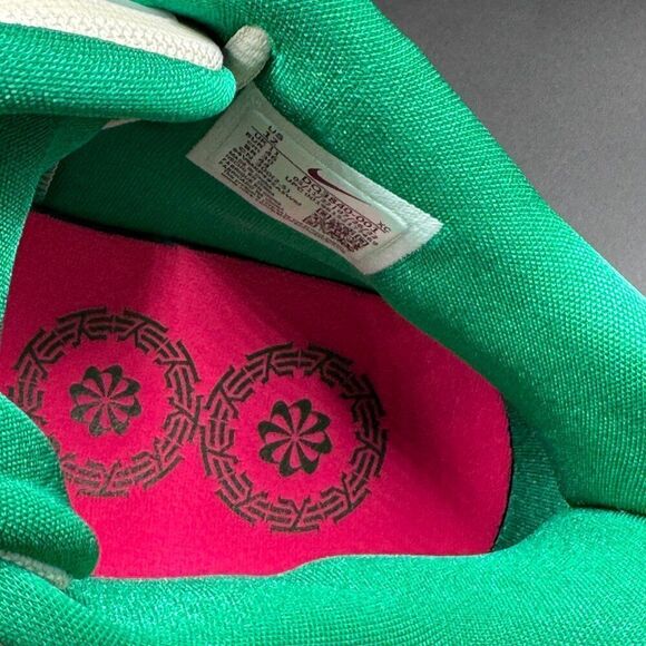 Nike Kyrie 8 'Circle Of Life' - Picture 4 of 11